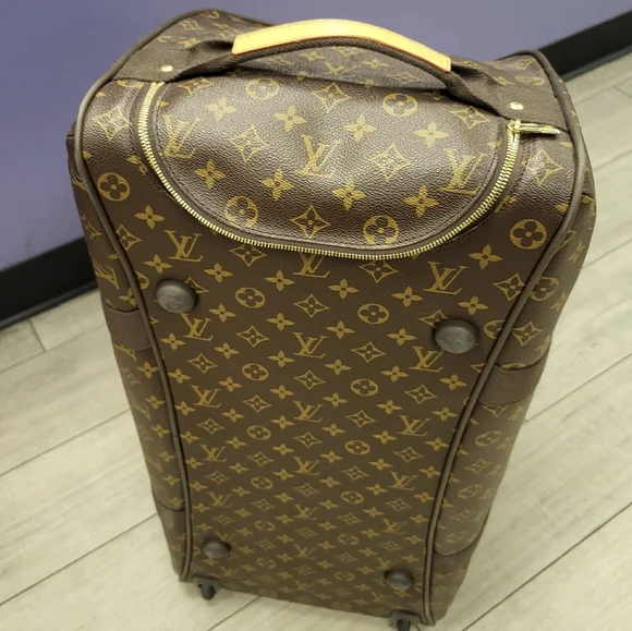 EUC! Louis Vuitton Suitcase - Picture 2 of 9